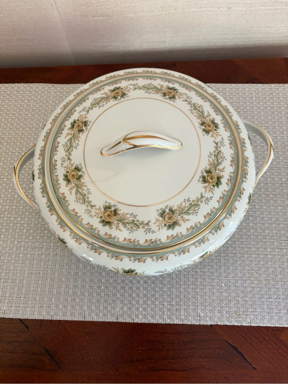 Noritake Brunswick Pattern Covered Serving Dish, Yellow Rose, lidded bowl